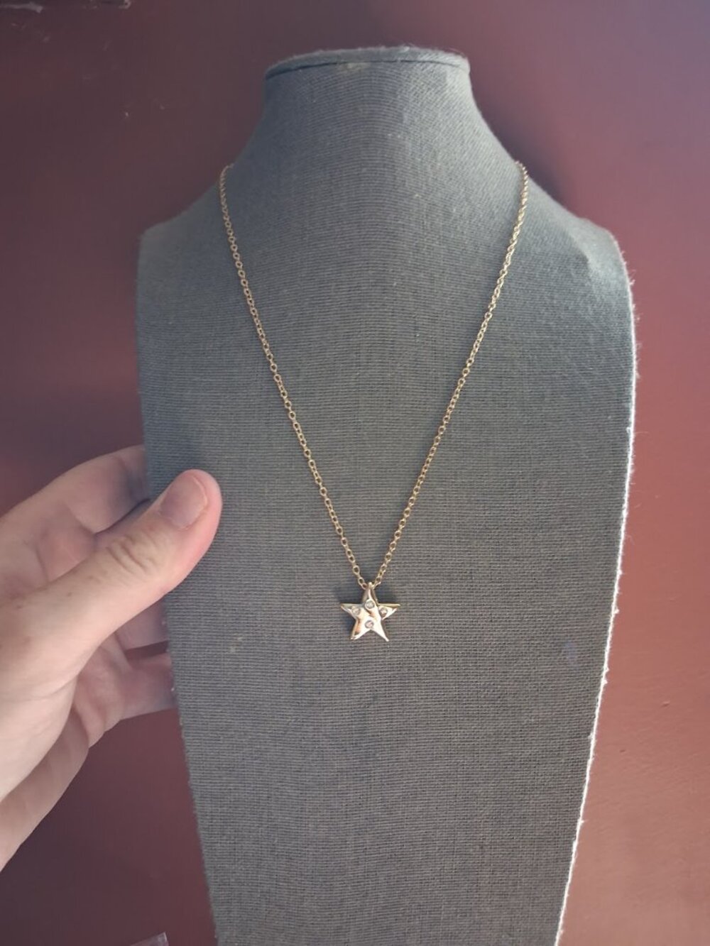 17 inch Star necklace